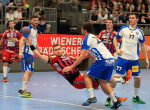 28.10.2016 Handball , Hollgasse , Wien Fivers - Bruck Nikola Aljetic. Copyright DIENER / PhilippSchalber